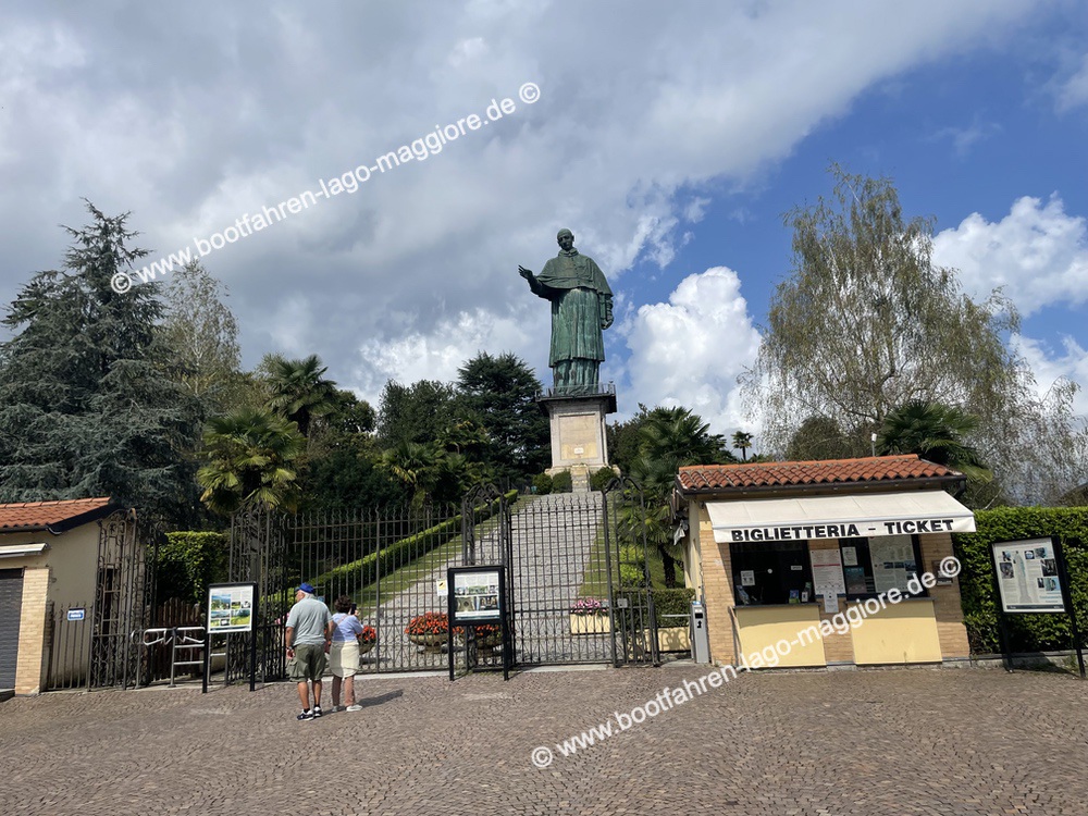 Statue von Heiligem Karl Borromäus